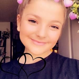 Meet your Posher, Madelyn